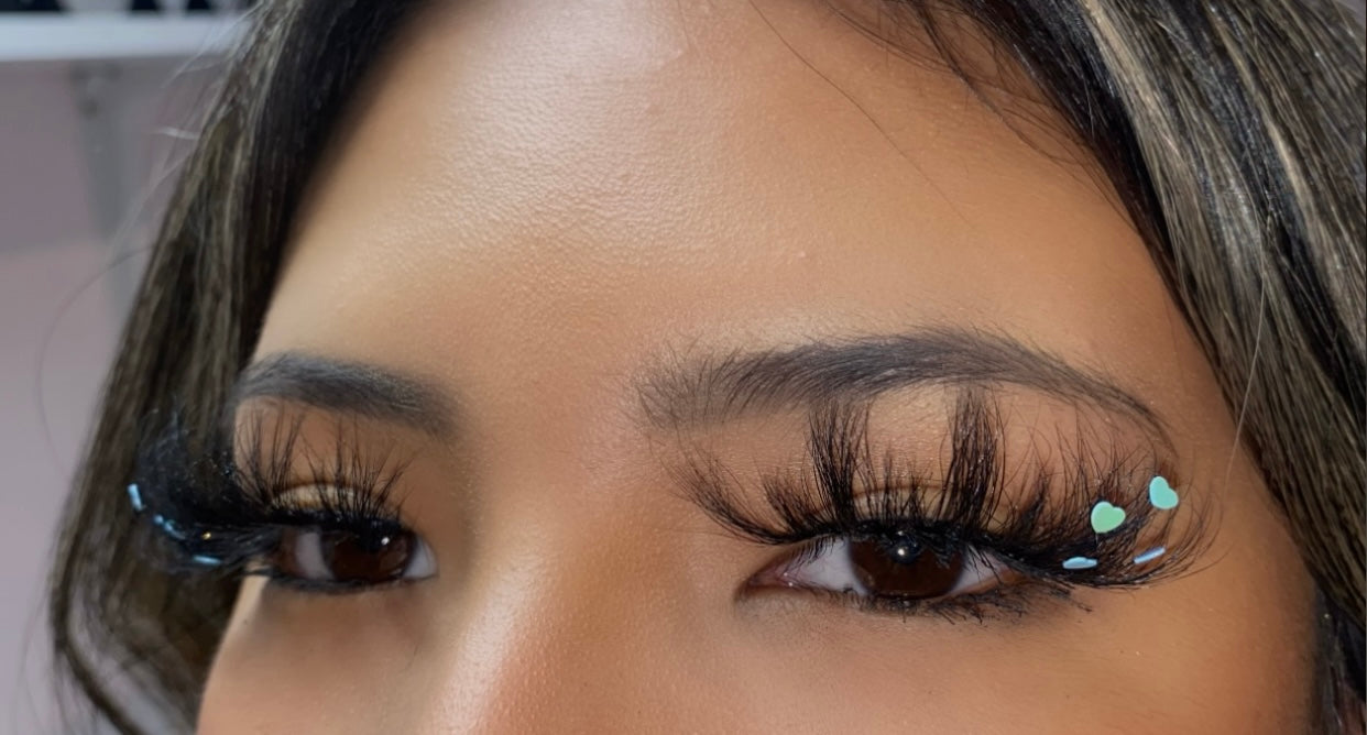 Hot Girl Lashes