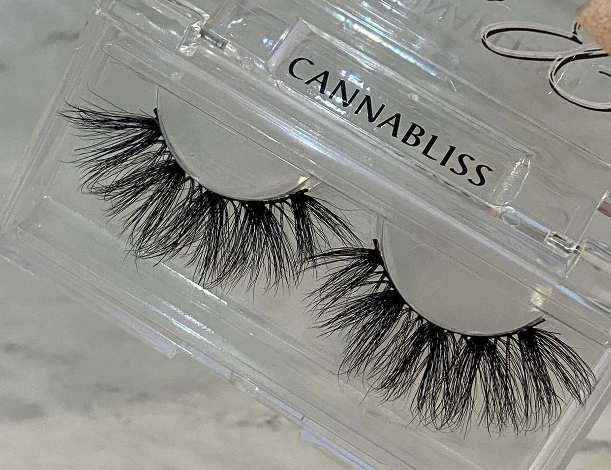 Cannabliss Lashes
